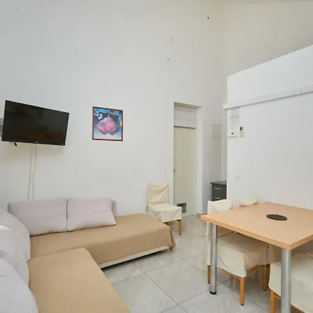 Appartement In With Sea View, Balcony, Air Conditioning, Wifi 5197-3