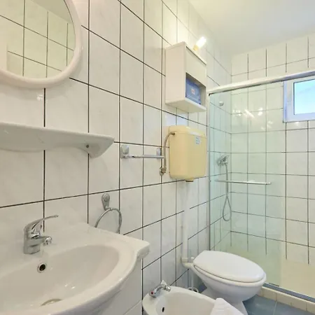 In With Sea View, Balcony, Air Conditioning, Wifi 5197-3 Saplunara