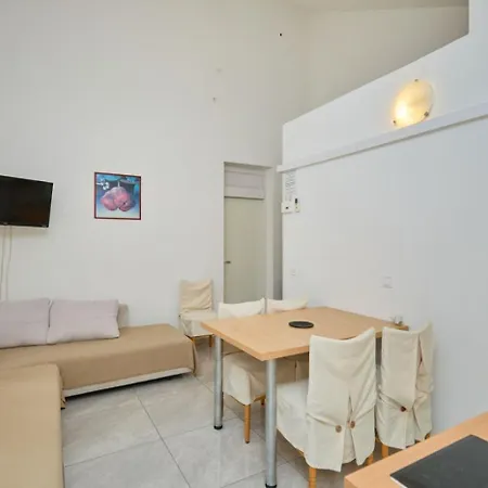 In With Sea View, Balcony, Air Conditioning, Wifi 5197-3