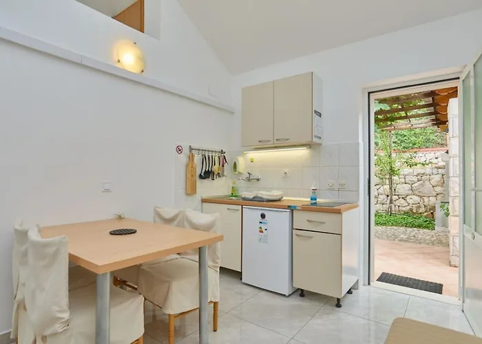 In With Sea View, Balcony, Air Conditioning, Wifi 5197-3 Апартаменты