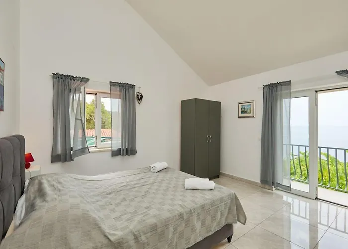 In With Sea View, Balcony, Air Conditioning, Wifi 5197-3 Апартаменты